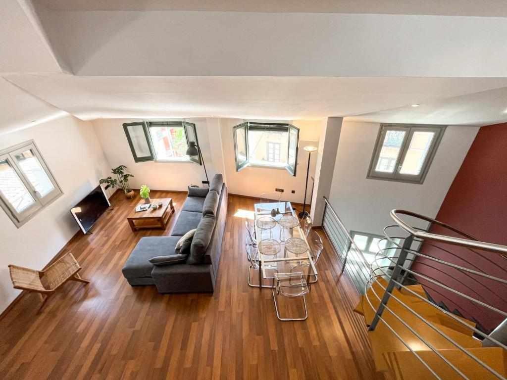 지로나 Loft Cort Reial Atico In The Heart Of The Old Town 아파트 외부 사진